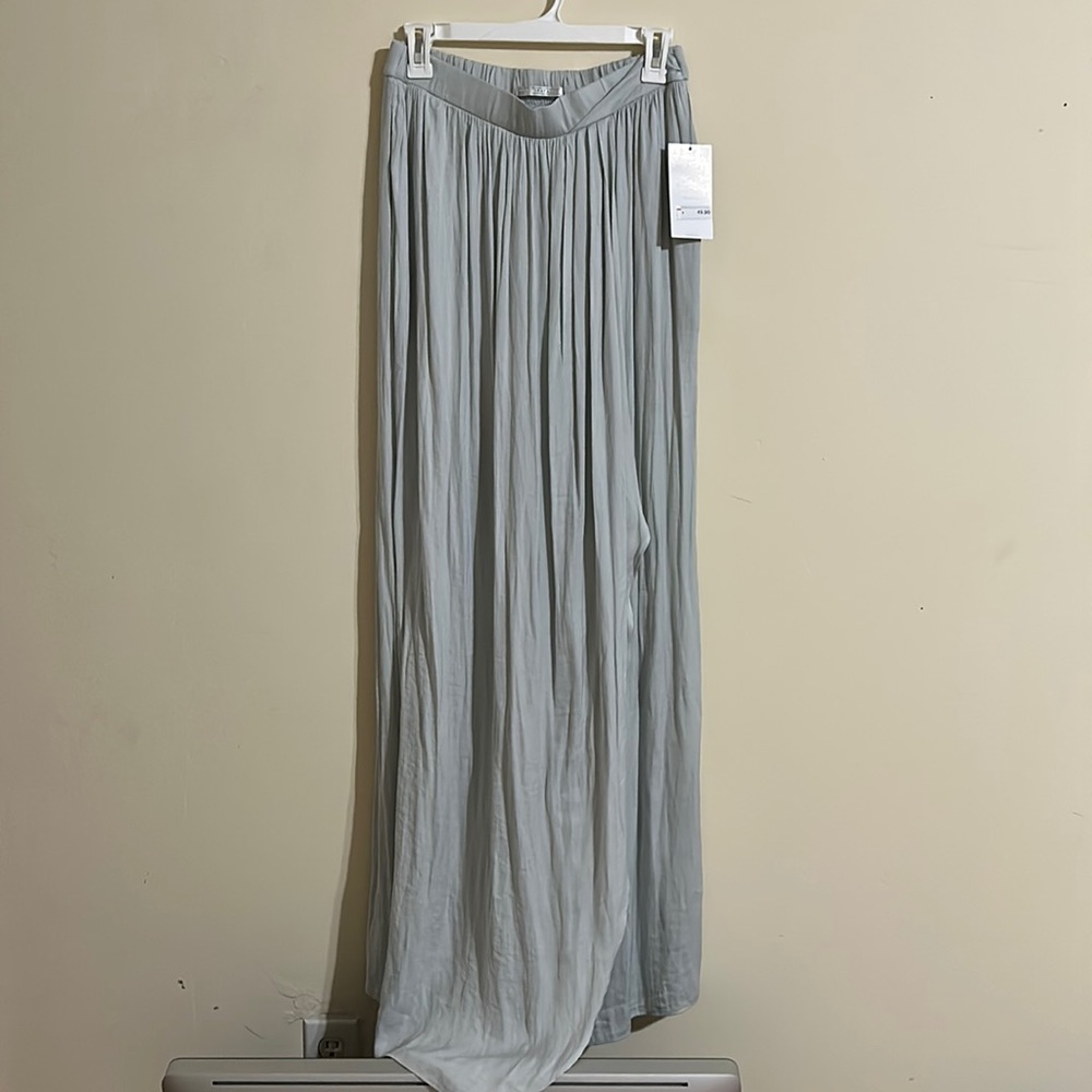 (NWT) Zara long skirt